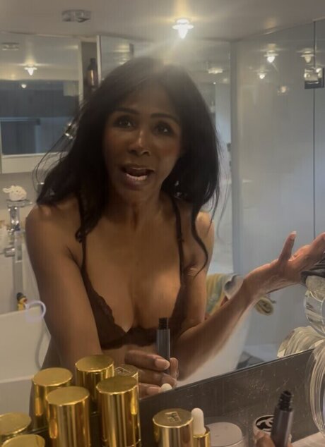 Sinitta onlyfans