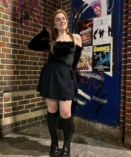 Eleanor Neale nude leaks onlyfans