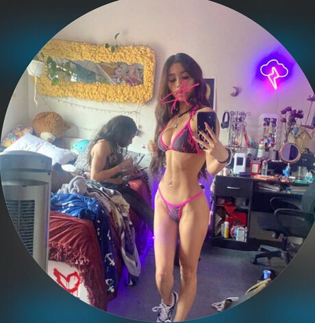 Juicyyyjoss onlyfans leak