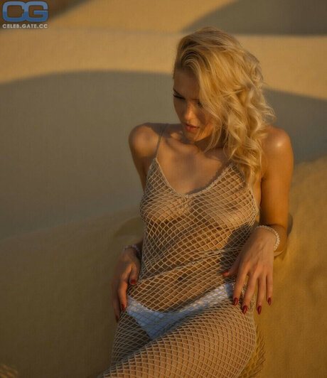 Merve Niemann onlyfans x