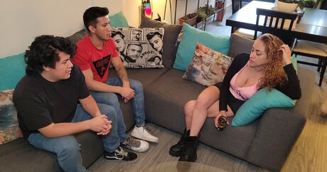 Isadora Villa onlyfans strip