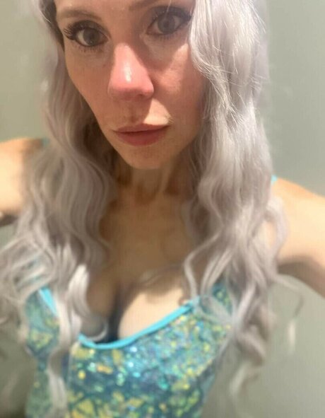 Donna Shepherd onlyfans lesk