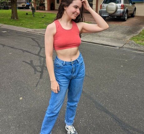 Lucy Holz sextape onlyfans