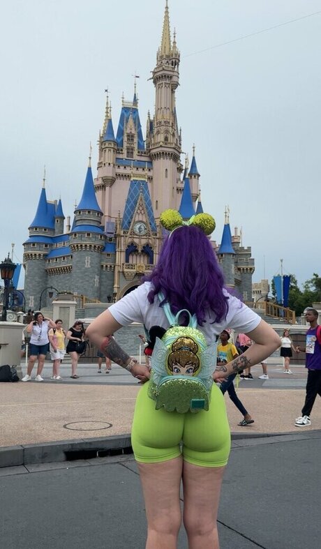 brunette wife onlyfans perfect selfie