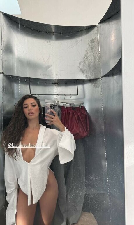 Emma Powell onlyfans for free