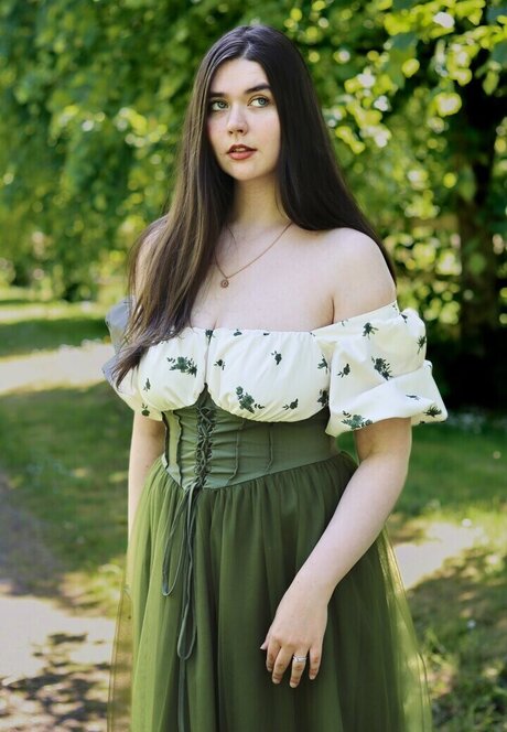 Angelika Seleznova onlyfans leaked nude