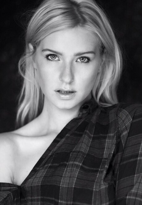 Jess Davies nude only fans leaks