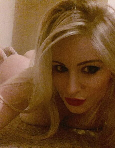 Jess Davies onlyfans leams