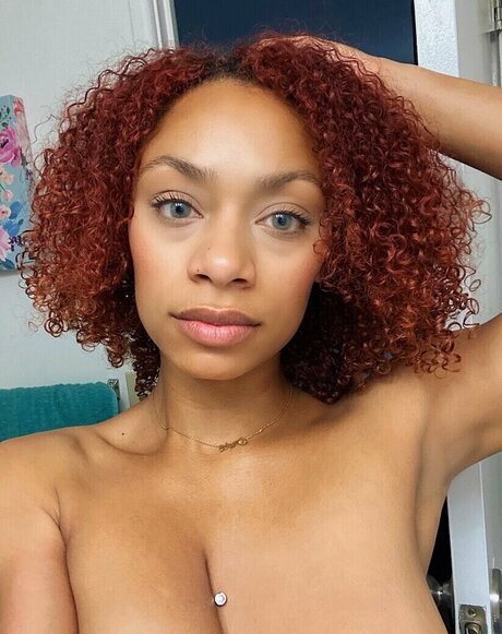 Tpnaomi onlyfans tits