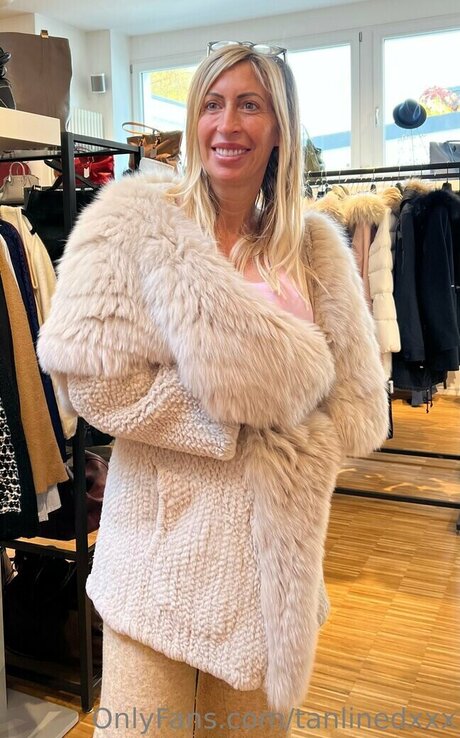 LetzBimbo porn onlyfans