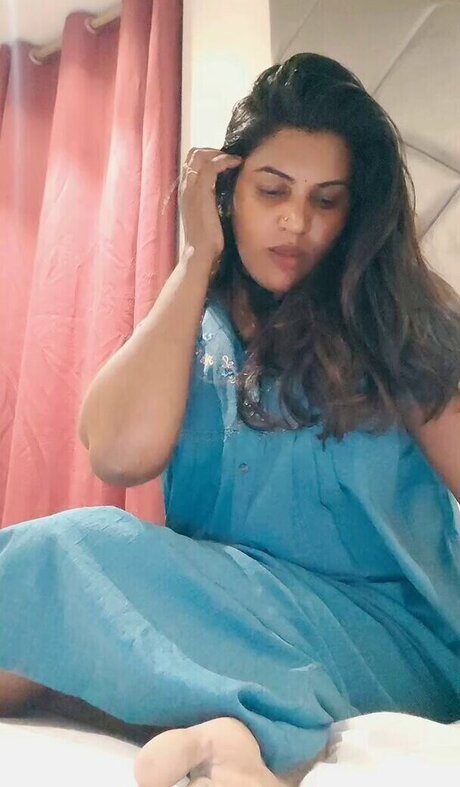 Reshma Cr onlyfans photo