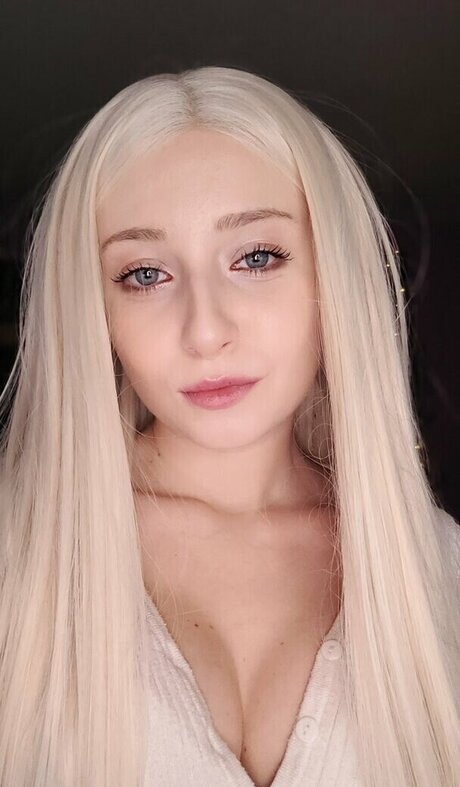 aheliana only fans nude leaks