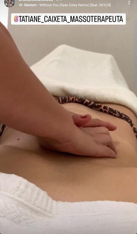 Bruna Vieira Fitness onlyfans model photos