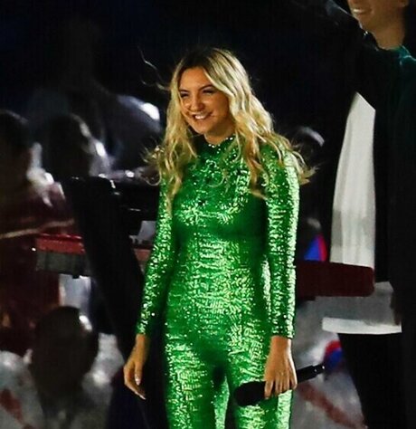 Julia Michaels onlyfans naked pics