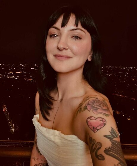 Julia Michaels onlyfans naked leaked