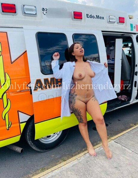 Luz Hernandez feet onlyfans