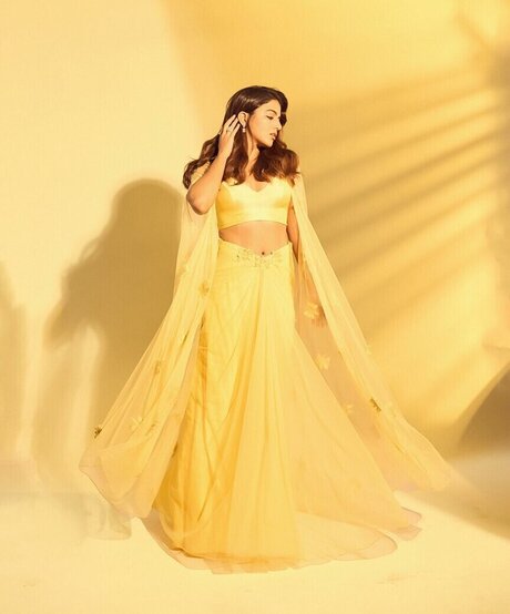 Wamiqa Gabbi onlyfans fotos