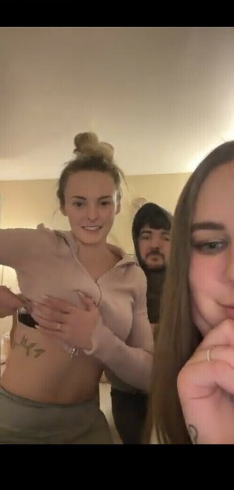 Beez ASMR nudes onlyfans leaks