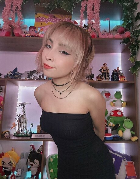 Nanatyx naked only fans