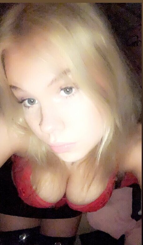 Nelli Virtanen onlyfans leaks xxx