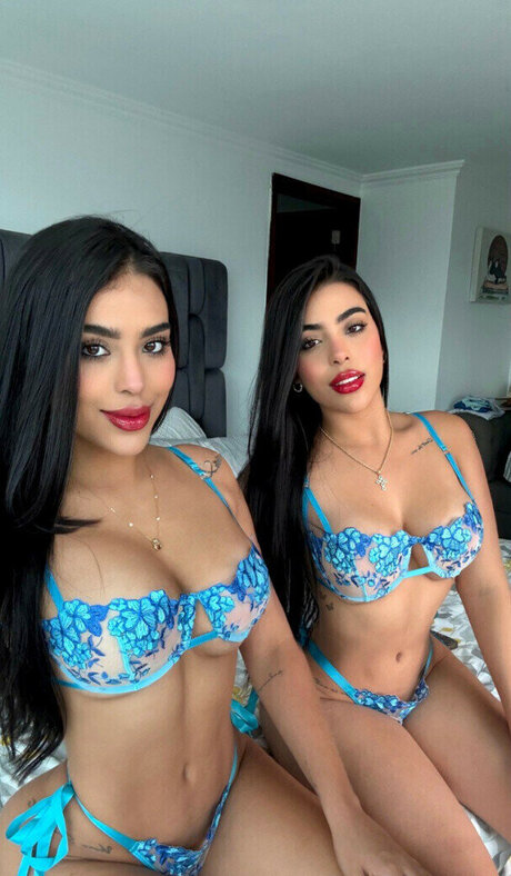 Gemelas A Ello nude leak onlyfans