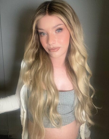 Savannah Sinn only fans leaks