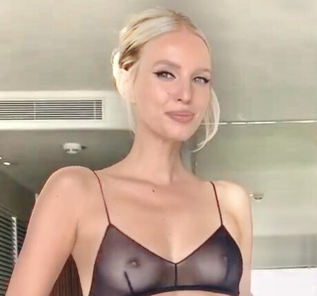 Leonie Hanne onlyfans for free