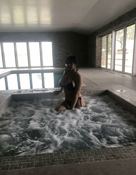 xyz riin onlyfans pics