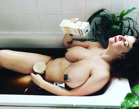 Lola milk onlyfans tits