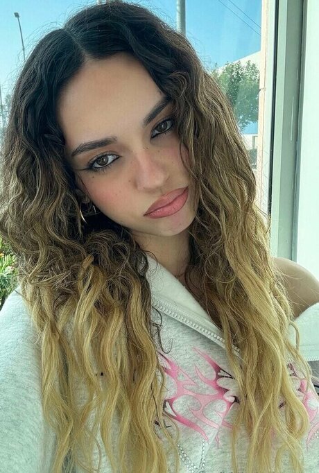 Daniela Avanzini onlyfans exposed