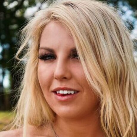 Sophie Swaney onlyfans leak nude