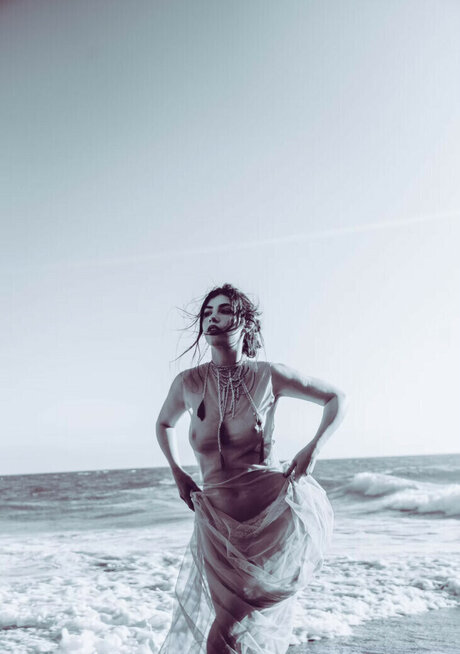 Maud Elena free onlyfans porn