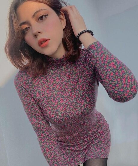 Vaniasse naked on onlyfans