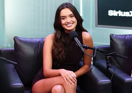 Sophia Hammons nude onlyfans pics