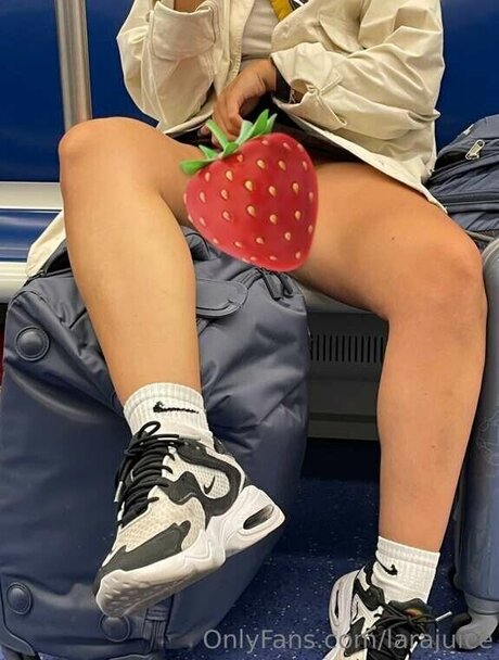 Lara Juice leaked onlyfans