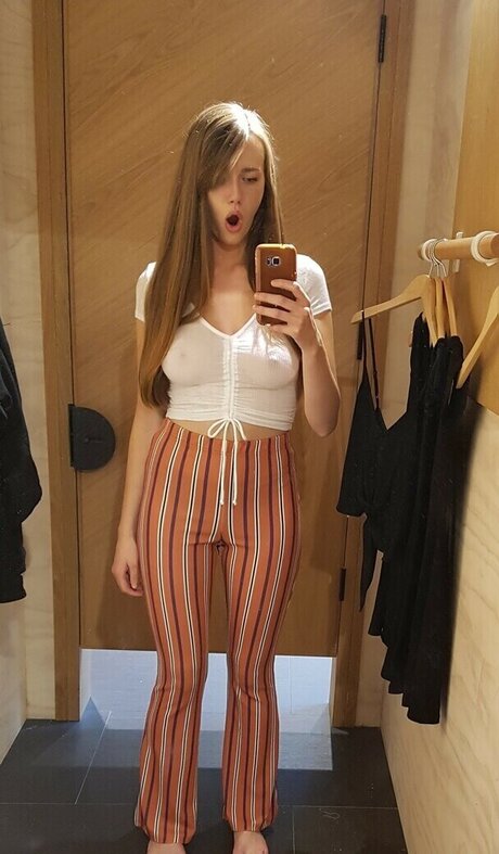 BrittanyCutie onlyfans leaks