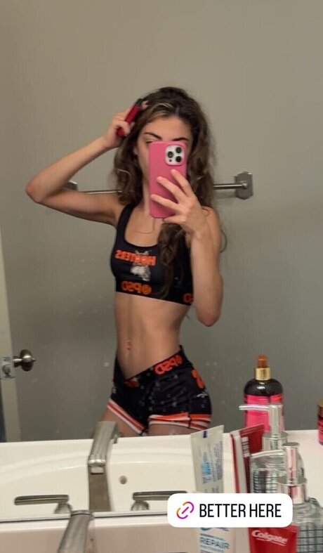 Taylor Spriggs sexy onlyfans