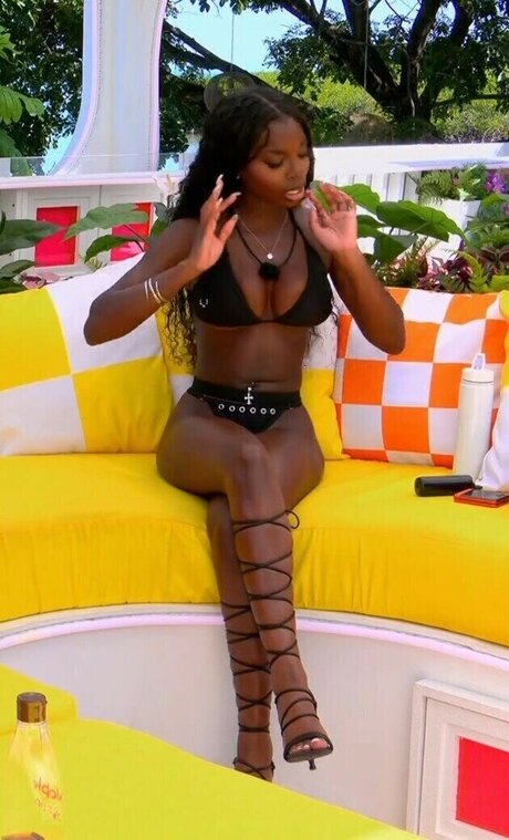 Olandria Carthen naked onlyfans leaked