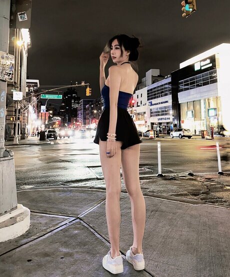 mollyshen onlyfans nude leak