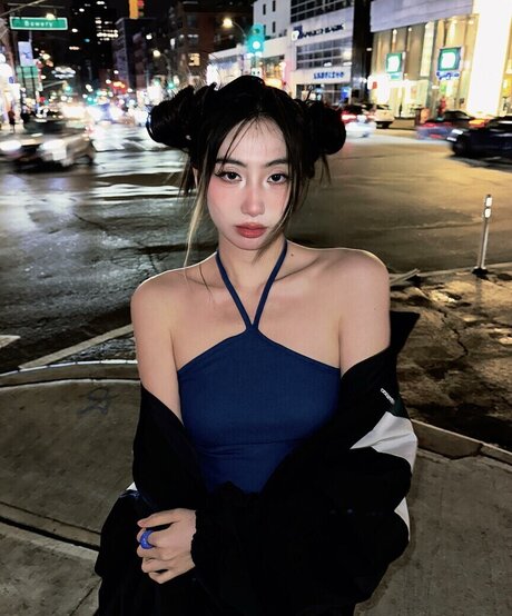 mollyshen onlyfans leaked pics