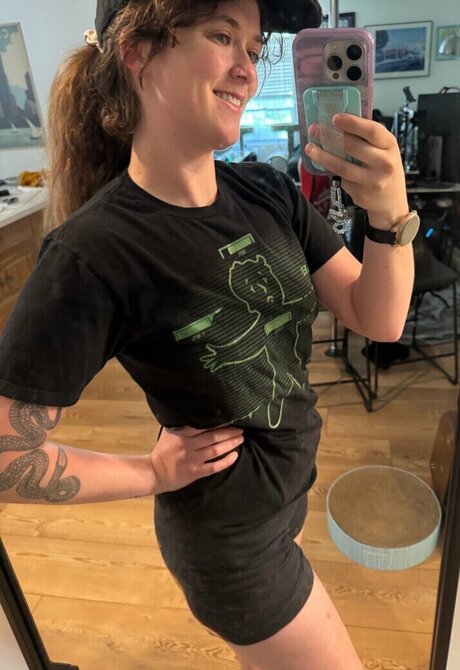 Tunnelsnakesfool nude only fans leaks