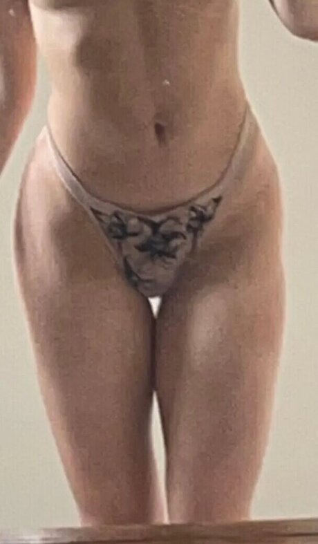 Alessandra Lucia is on onlyfans