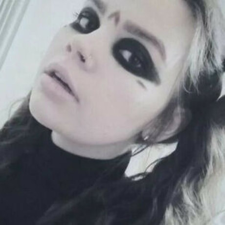 Fallenshadow onlyfans model