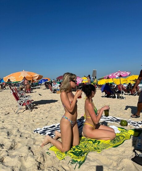 izzipoopi onlyfans creator