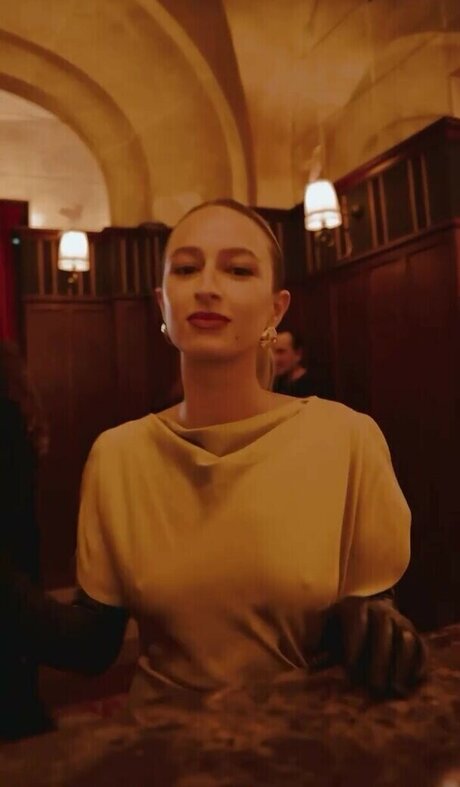 izzipoopi onlyfans nude photos