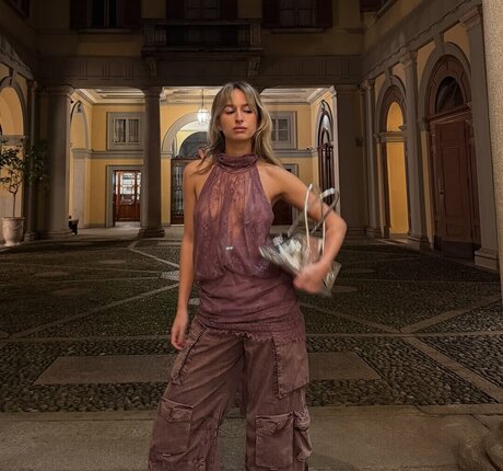 izzipoopi Profile pic