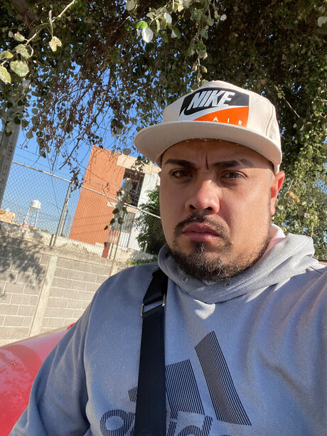 Sebasti n onlyfans sextape