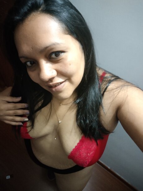 Yenny Ochoa G onlyfans naked leak