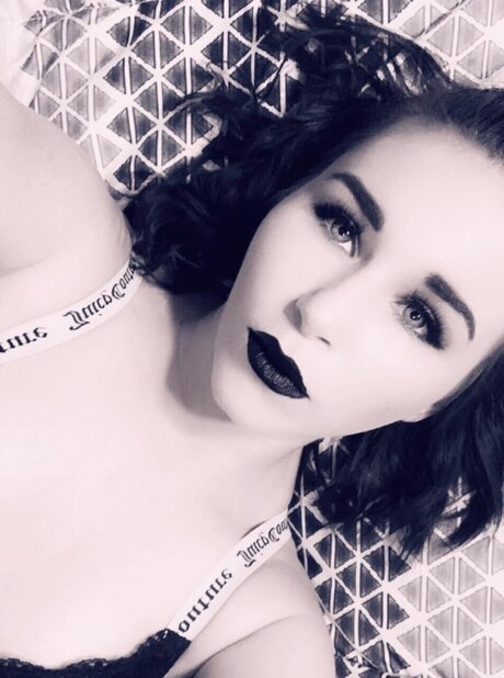 Itsjessbabii nude onlyfans