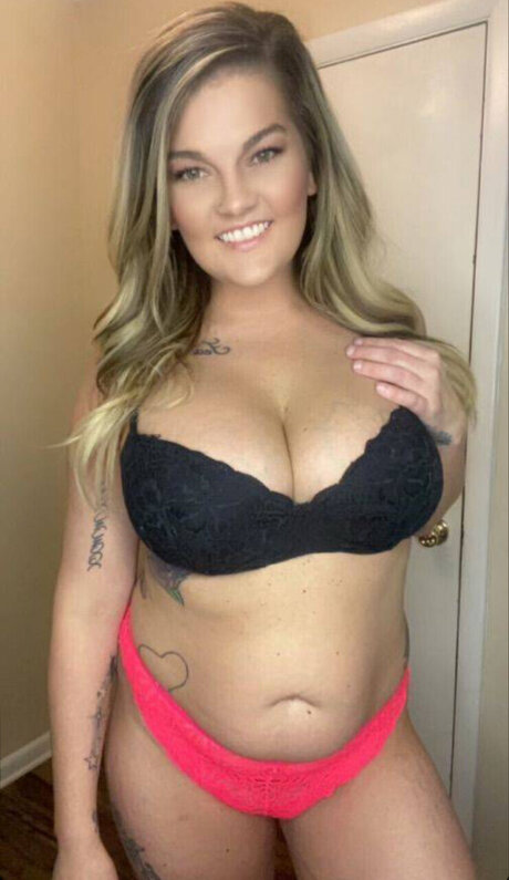 Kourtney Xo onlyfans nide